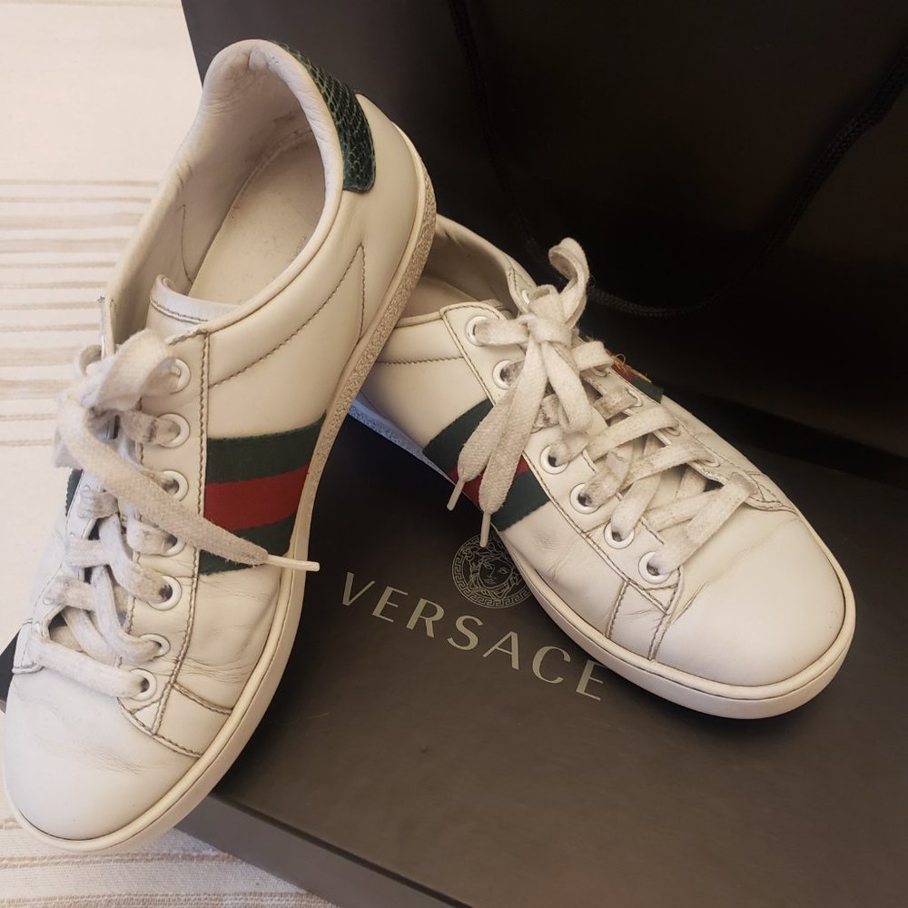 Sneakers - Picture 4 of 6